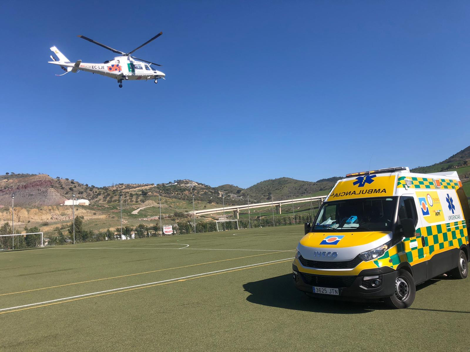 http://ambulancias-malaga.es/wp-content/uploads/2020/04/amplia-trayectoria.jpg